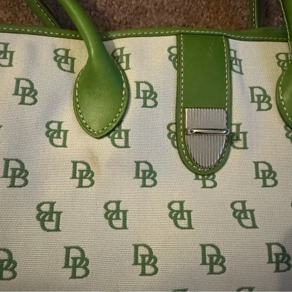Dooney & Bourke Green and Cream Shoulder Bag - Picture 6 of 6
